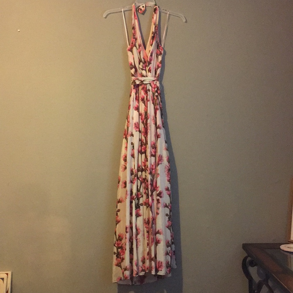 Jessica Simpson dress